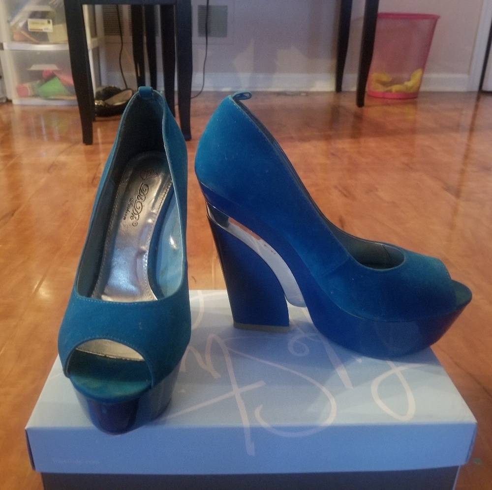 High heel wedges